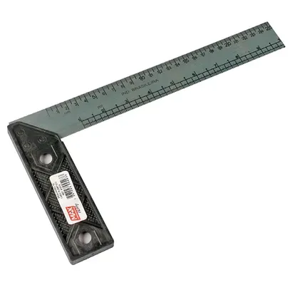 ESQUADRO CABO PLAST 35cm MAX